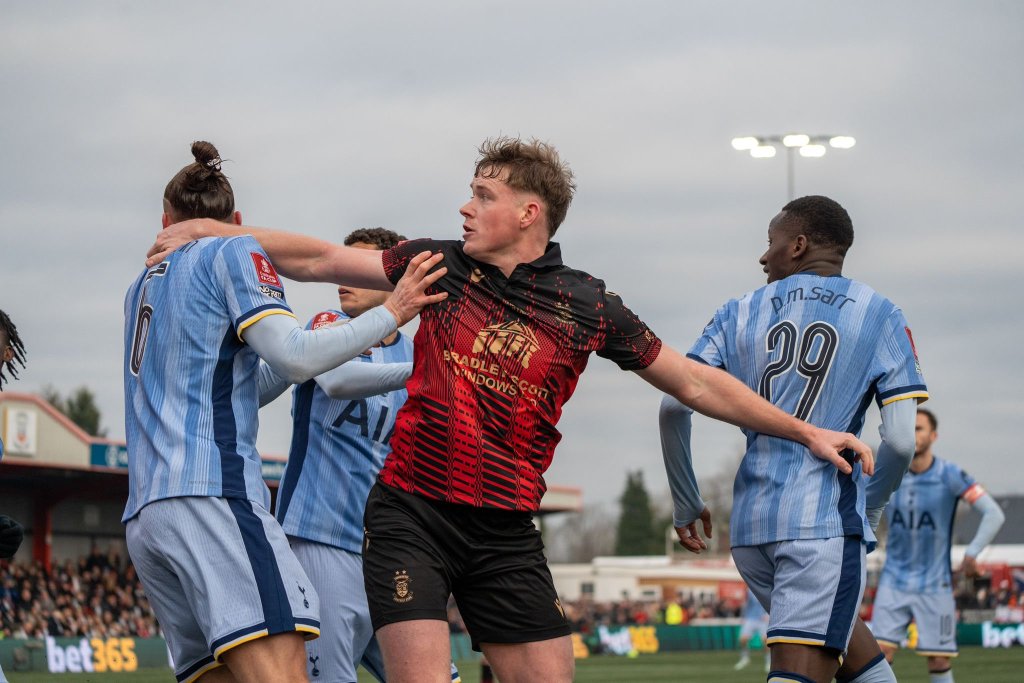 Tactical Breakdown: How Non-League Tamworth Made Tottenham Look&nbsp;Awful